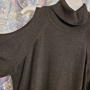 Size XL International Concepts cold shoulder turtleneck sweater